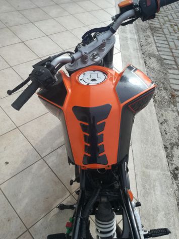 Pezzi KTM Duke 125 anno 2011 no abs
