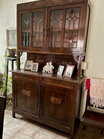 credenza