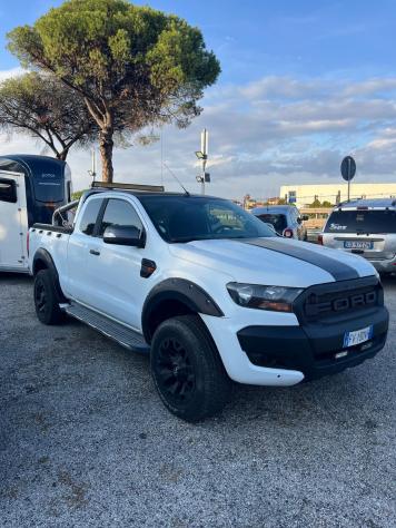 Ford Ranger 2.2 TDCi aut. DC Limited 3 porte - Foto 5