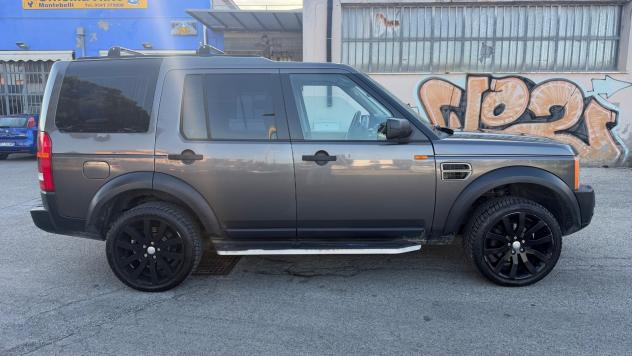 Land Rover Discovery 3 2.7 TDV6 HSE - Foto 4