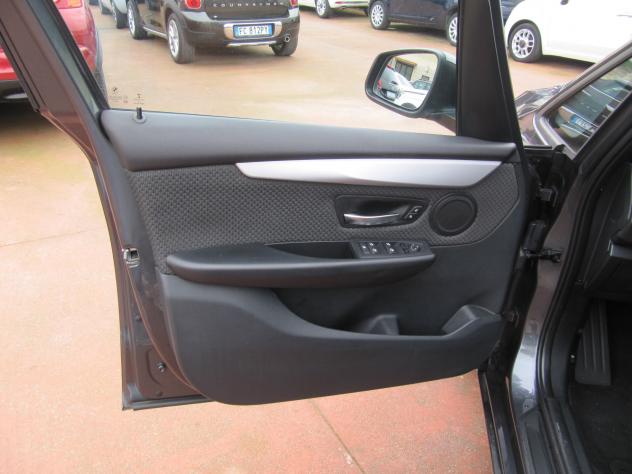 Bmw 2er Active Tourer 216d - Foto 10
