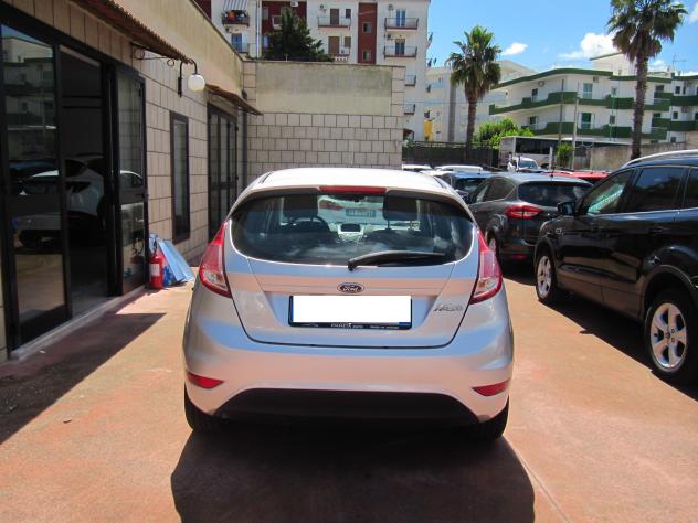Ford Fiesta Plus 1.5 TDCi 75CV 5 porte - Foto 4