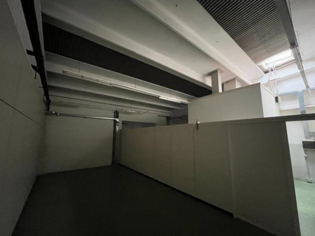 Immobile di 1510 m² con più di 5 locali in vendita a Brescia - Foto 20