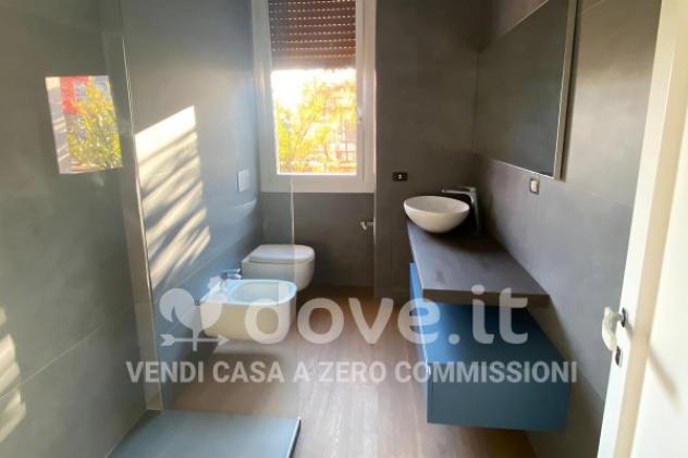 Attico / Mansarda di 220 m² con più di 5 locali e box auto in vendita a Varese - Foto 13