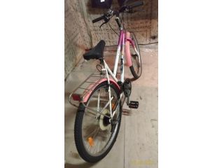 MOUNTAIN BIKE DA DONNA A NAPOLI QUARTIERE FLEGREO
