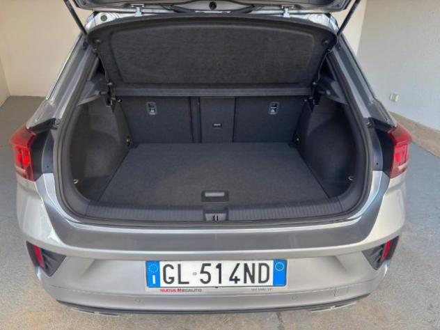 VOLKSWAGEN T-Roc 1.5 TSI ACT R-Line rif. 24106601 - Foto 9