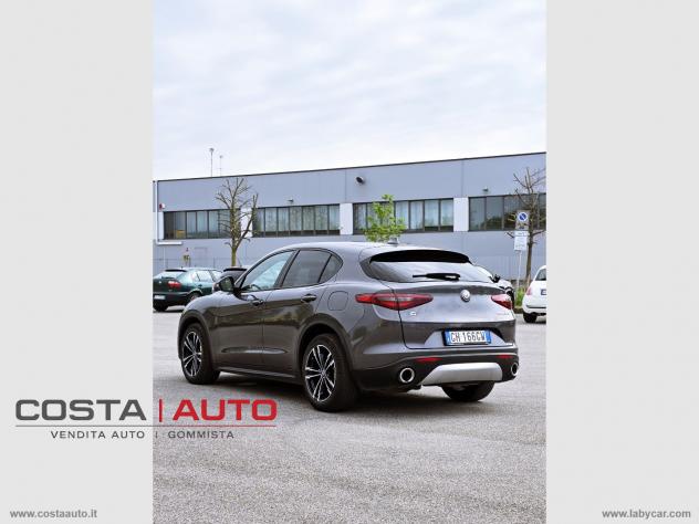 ALFA ROMEO Stelvio 2.2 T.diesel 190 CV AT8 Q4 Exec. - Foto 5