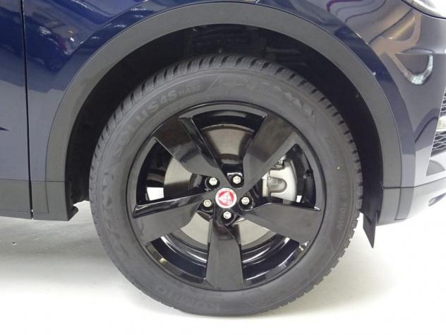 Jaguar E-Pace 2.0D I4 163 CV AWD Auto SE - Foto 9