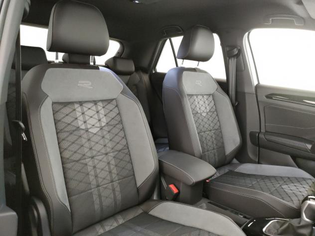 Volkswagen T-Roc Nuovo R-Line 1.0 TSI 81 kW (110 CV) Manuale - Foto 9