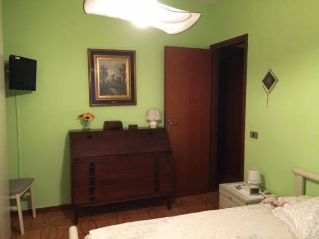 Appartamento di 90 m², box auto in vendita a Novi di Modena - Foto 5