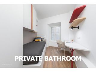 Stanza con bagno esclusivo [TN_GVN3-2_S4]