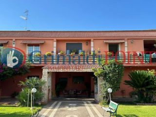 Quadrilocale in affitto a Lecce