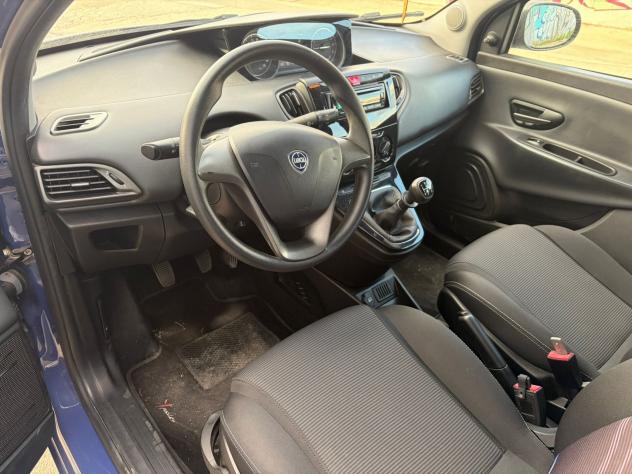 Lancia Ypsilon 1.2 benzina come nuova - Foto 6