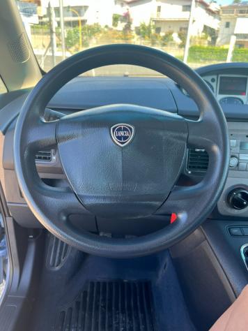 Lancia MUSA 1.3 Mjt 16V 95 CV S&S DPF Oro - Foto 5