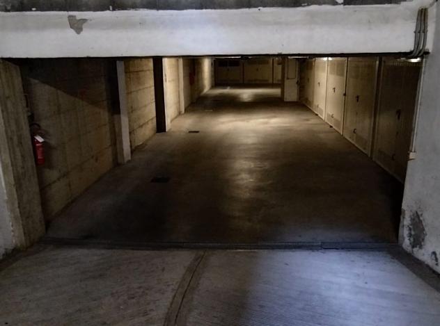 Adiacenze Piazzale San Gabriele di Gorizia, affittasi box auto singolo - Foto 8