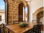 Appartamento in palazzo storico con garage e cantina