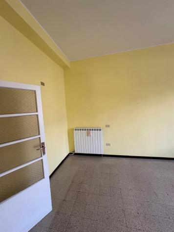 APPARTAMENTO VICINO AL CENTRO – LIBERO SUBITO - Foto 2