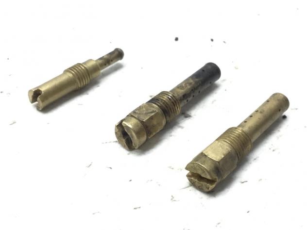 HONDA SHADOW VT 600 SET 2 GETTI MASSIMO E 1 GETTO MINIMO CARBURATORE KEIHIN 1995