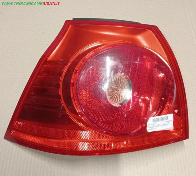 FANALE POST.S.(parte est.) VW GOLF V - 1K6945095E 999-U04407 Parti elettriche  Fanaleria  Fanali  Fanale post. sx. VOLKSWAGEN - GOLF 5 - 01-11-2003 -