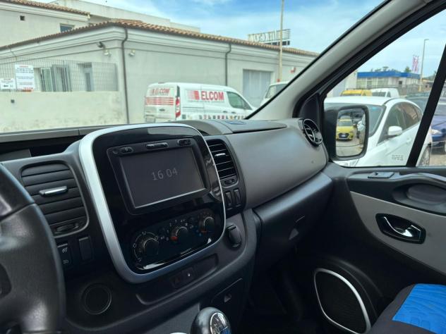 RENAULT TRAFIC-TUO DA 199 AL MESE - Foto 3