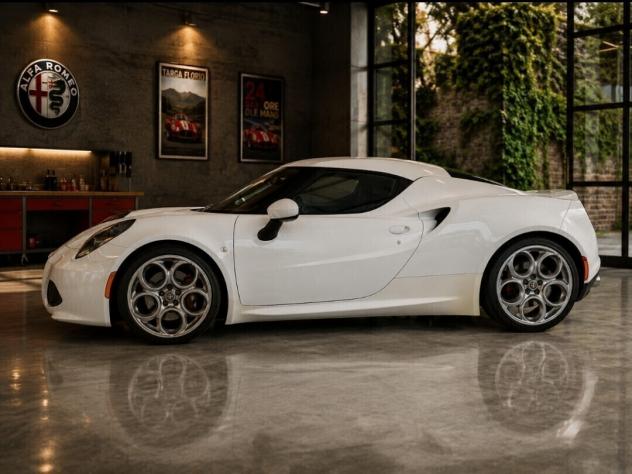 Alfa Romeo 4C 1750 TBi - Foto 6