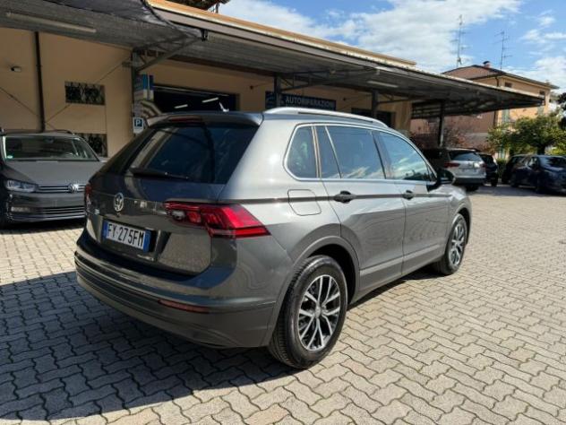 VOLKSWAGEN Tiguan 2.0 TDI SCR DSG Business BlueMotion Technology rif. 22855194 - Foto 4