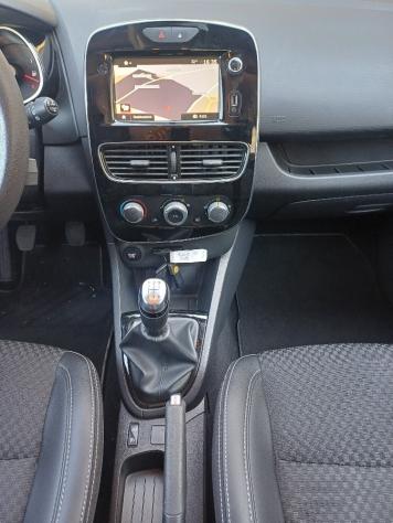 Renault Clio dCi 8V 75 CV 5 porte Moschino Zen - Foto 10