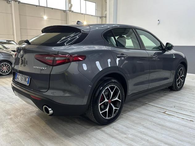 Alfa Romeo Stelvio 2.2 Turbodiesel 190CV AT8 Q4 Executive - Foto 7