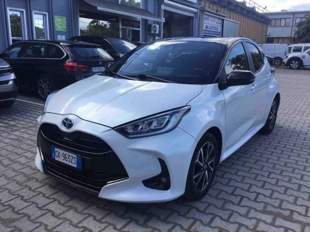 Toyota Yaris 1.5 Hybrid 5 porte Lounge - Foto 2