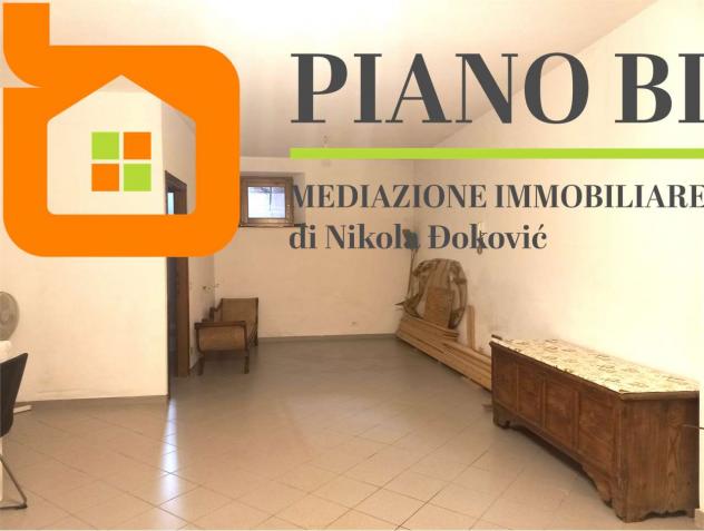 V000590 - MONOLOCALE o COMMERCIALE RISTRUTTURATO CON BAGNO - Foto 6