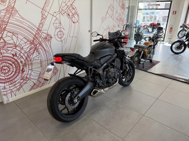 Honda CB 650 CB 650 R BLACK EDITION - YM 2023 - Foto 2