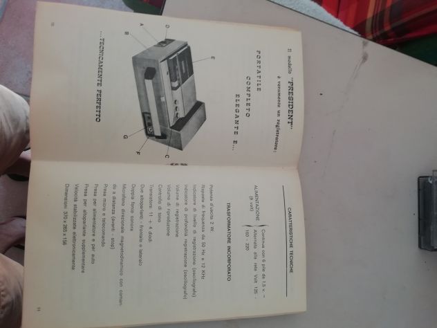 Registratore - riproduttore a cassette. - Foto 2