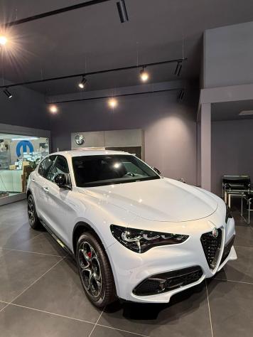 Alfa Romeo Stelvio 2.2 Turbodiesel 210 CV AT8 Q4 Veloce - Foto 3