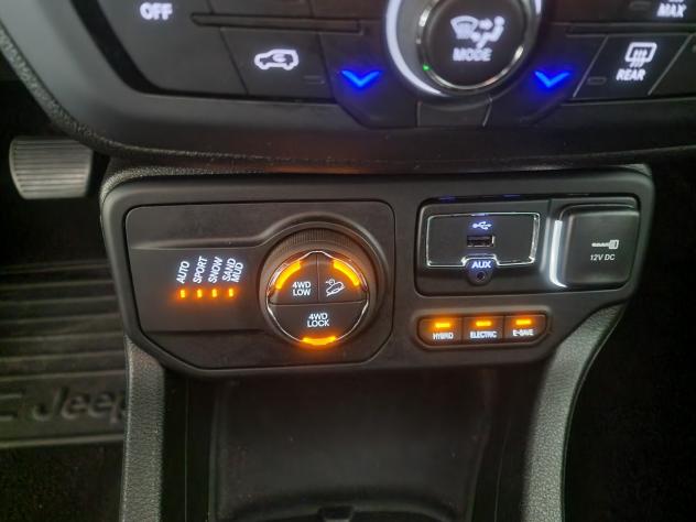 Jeep Renegade 4Xe 190CV Limited 2022 - Foto 9