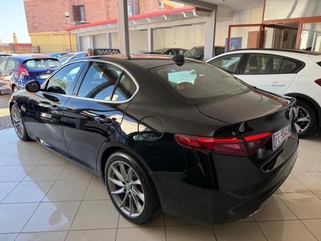 ALFA ROMEO GIULIA 2.2 DIESEL DEL NORD ITA 2016 - Foto 4