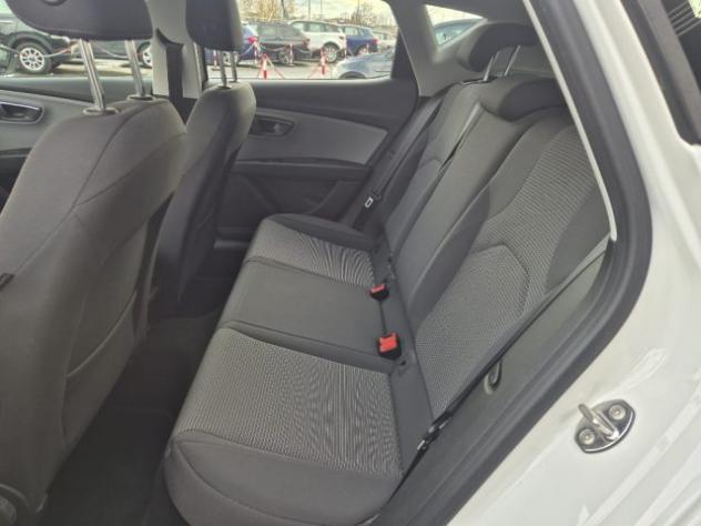 SEAT Leon 1.6 TDI 115 CV 5p. Black Edition rif. 23321965 - Foto 9
