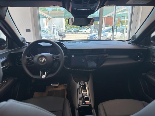 Alfa Romeo Junior Ibrida 1.2 145CV Hybrid eDCT6 ibrida Junior - Foto 10