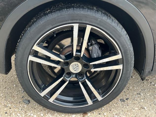 Porsche Cayenne 3.0 Diesel FULL OPTIONAL PERMUTE RATE GARANZIA - Foto 9