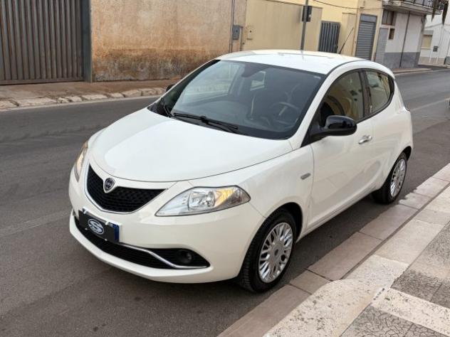 LANCIA Ypsilon 1.2 69 CV 5P. Gold rif. 23868693 - Foto 5