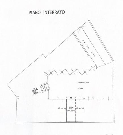 Vendesi/Posto Auto in Autorimessa –Pozzo d’Adda - Foto 4