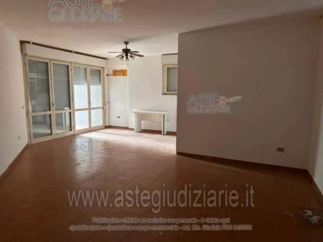Immobile in asta di 102 m², box auto in vendita a Aprilia - Foto 11
