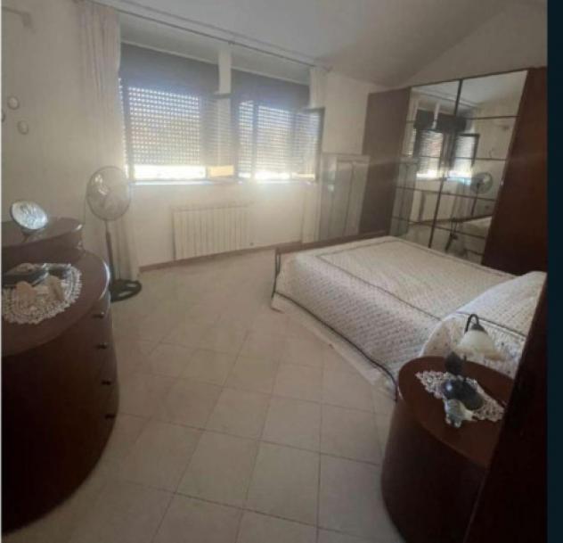 Immobile in asta di 254 m² con più di 5 locali e box auto in vendita a Capua - Foto 3