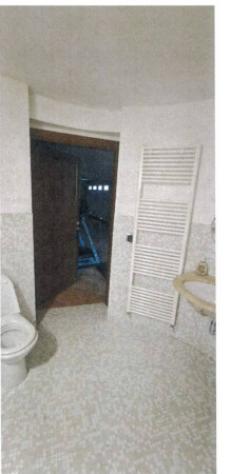 Immobile in asta di 266 m² con più di 5 locali e box auto in vendita a Nereto - Foto 8