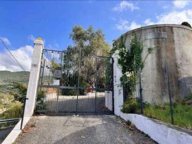 Immobile in asta di 190 m² con più di 5 locali e box auto in vendita a Sanremo - Foto 3