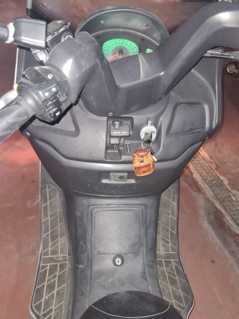 Suzuki Burgman AN 250 del 2003 - Foto 5