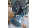 Compressore abac a  vite silenziato lt 270 quasi nuovo come da foto euro 1750