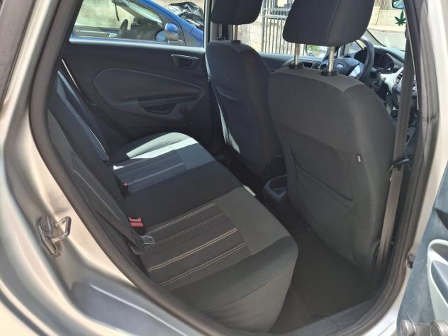 Ford Fiesta 1.4 diesel 5 Porte - Foto 5