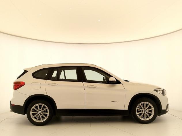 Bmw X1 xDrive20d auto - TETTO APRIBILE - Foto 4