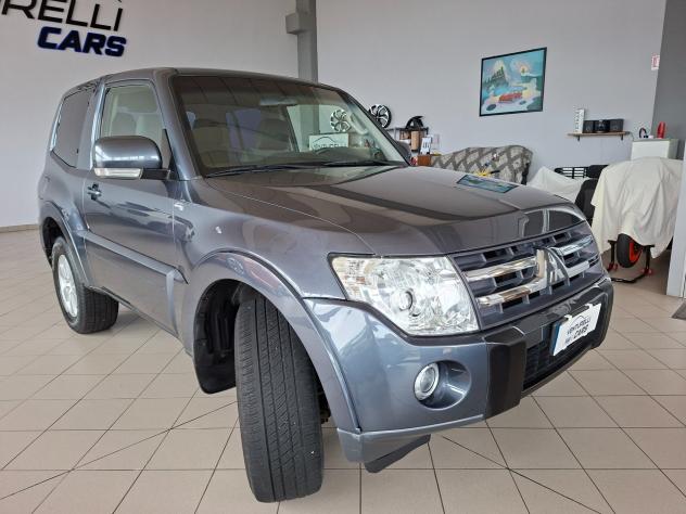 Mitsubishi Pajero 3.2 DI-D 16V 3p. Invite - Foto 3
