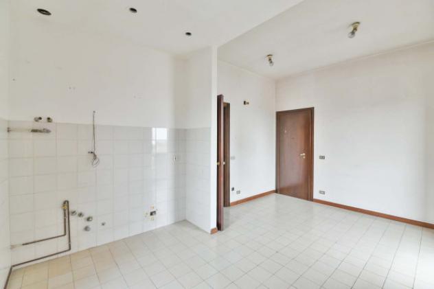 Appartamento di 235 m² con 5 locali e box auto in vendita a Seregno - Foto 8